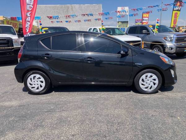 2016 Toyota Prius C