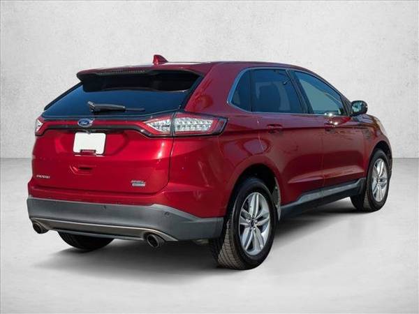 2017 Ford Edge