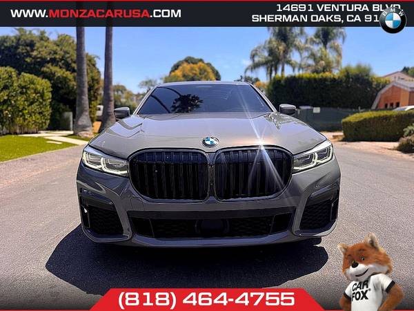 2022 BMW 740i