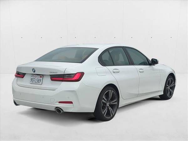 2023 BMW 3