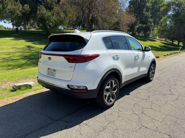 2021 Kia SPORTAGE