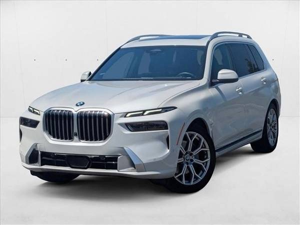 2023 BMW X7