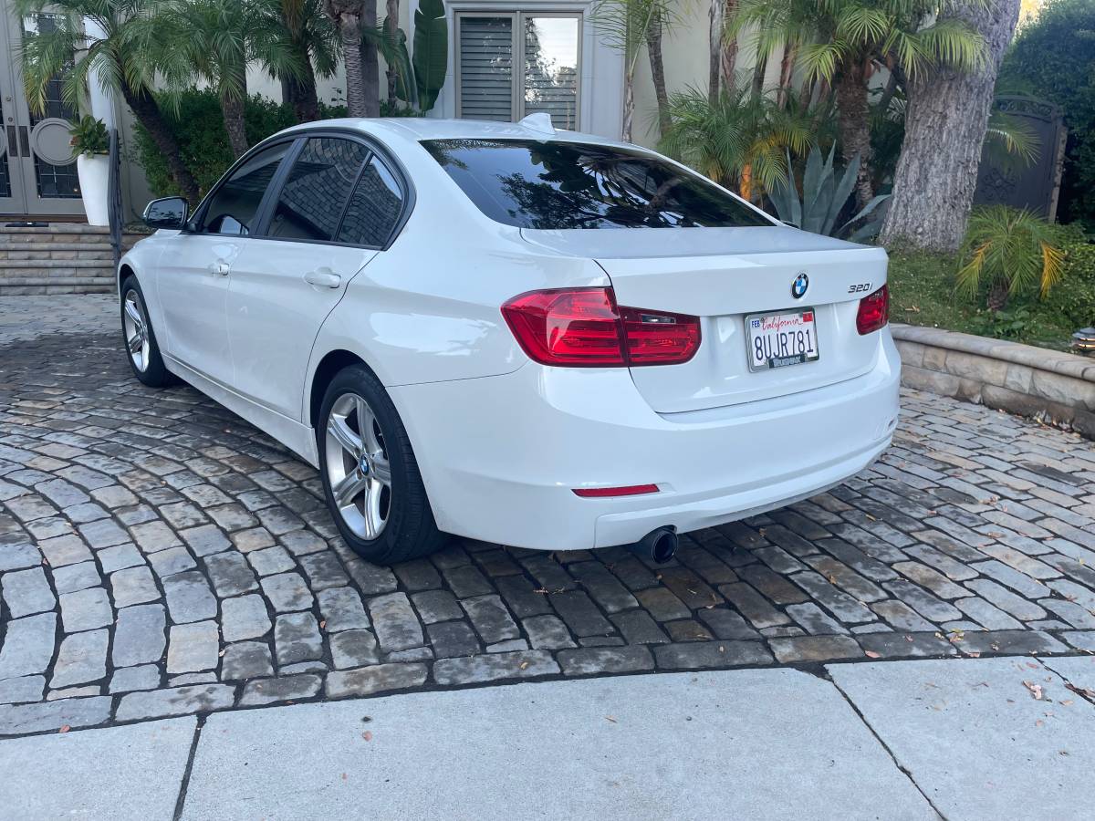 2014 BMW 320i