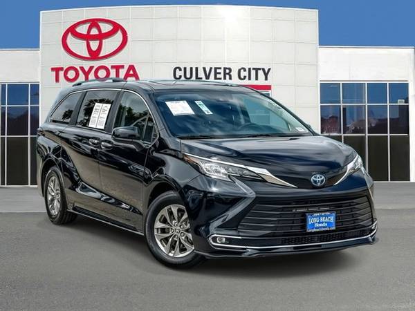 2023 Toyota Sienna