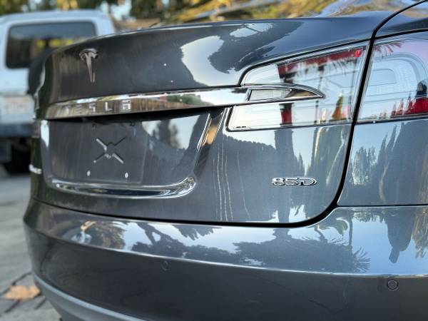 2015 Tesla Model
