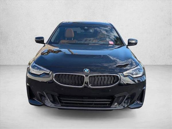 2023 BMW 2