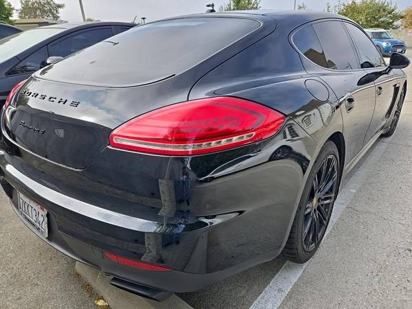 2015 Porsche Panamera