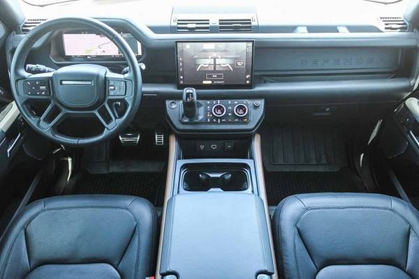 2023 Land Rover Defender