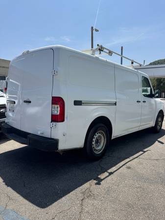 2016 Nissan NV