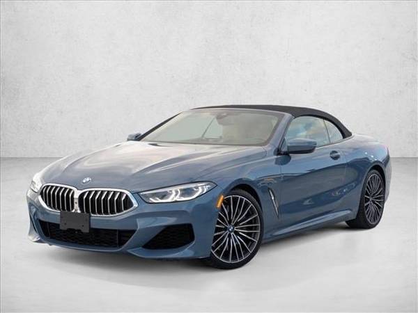 2022 BMW 8