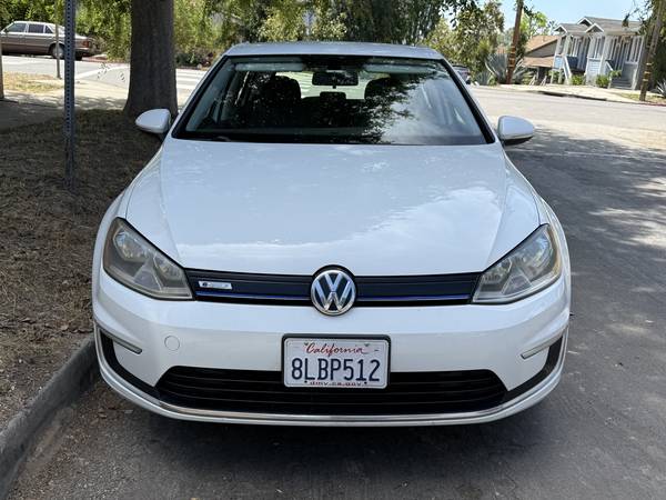 2016 Volkswagen E-Golf