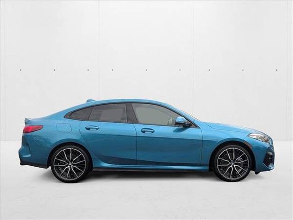 2023 BMW 2