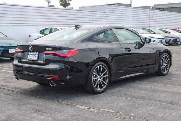 2022 BMW 4