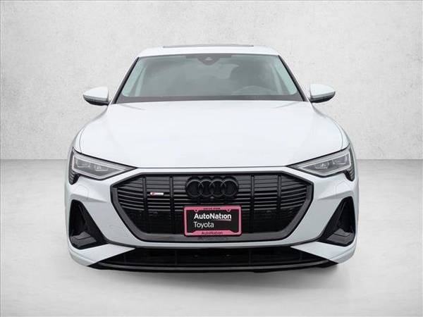 2022 Audi e-tron
