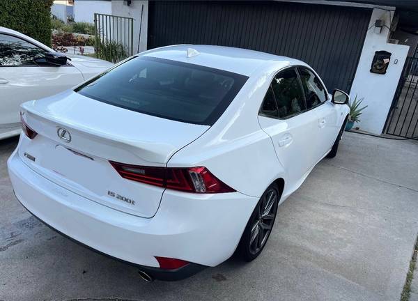 2016 Lexus IS 200t