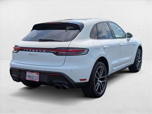 2024 Porsche Macan