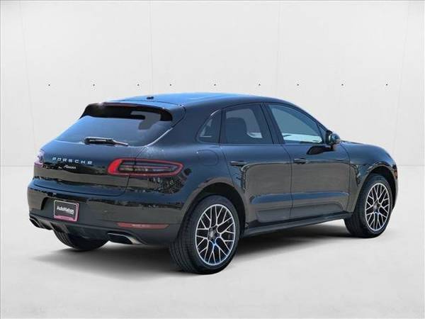 2017 Porsche Macan