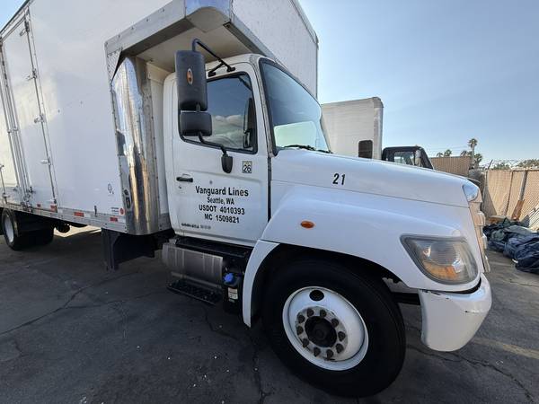 2020 Hino 268