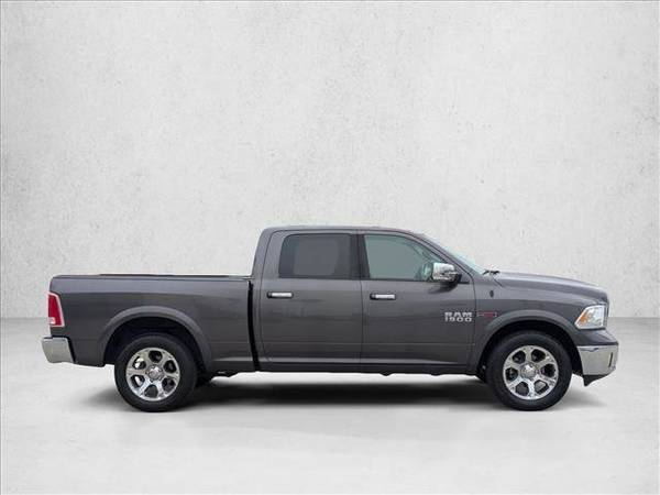 2016 Dodge Laramie