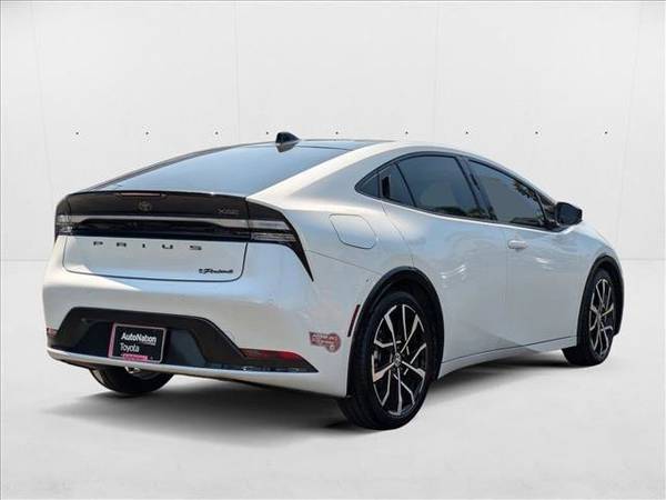 2024 Toyota Prius