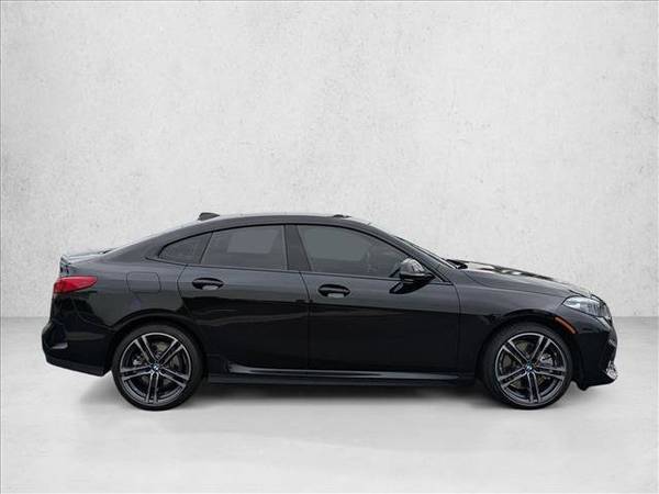 2023 BMW 2