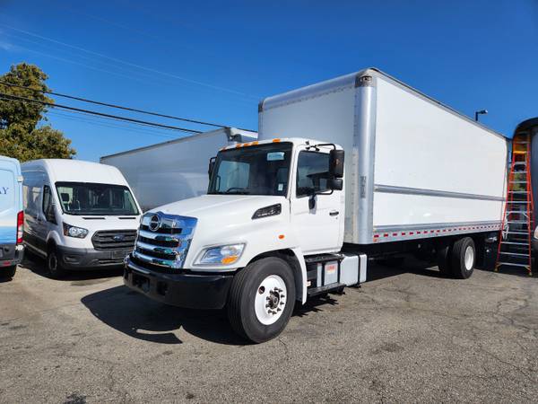 2020 Hino 268A