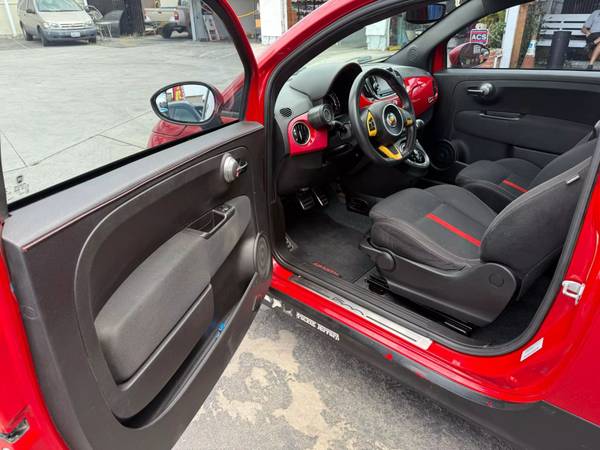2016 Fiat 500 Abarth