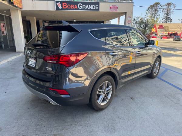 2017 Hyundai Santa