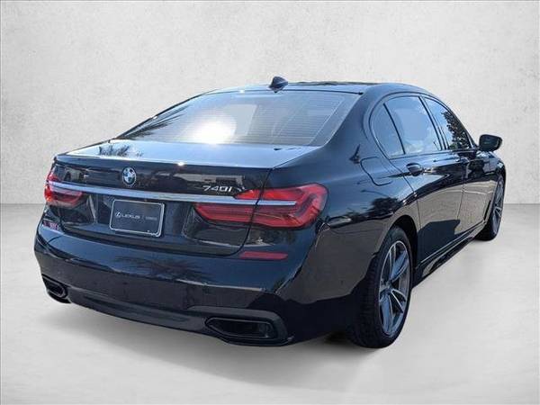 2017 BMW 7
