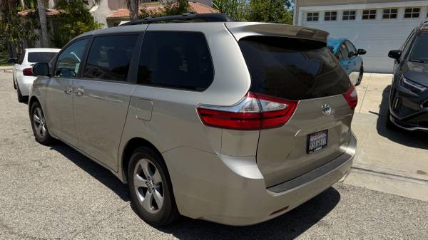 2015 Toyota Sienna