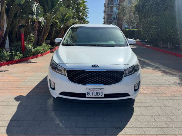 2018 Kia SEDONA