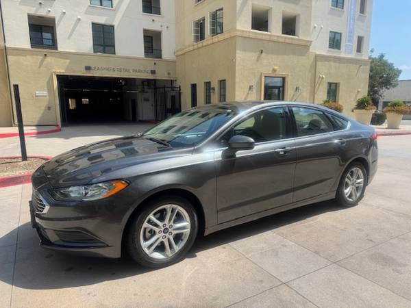 2018 Ford FUSION