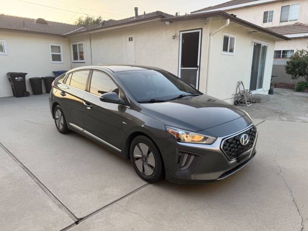 2020 Hyundai Ioniq