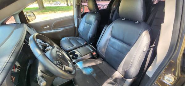 2017 Toyota sienna