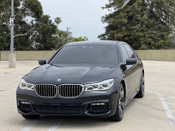2016 BMW 750I