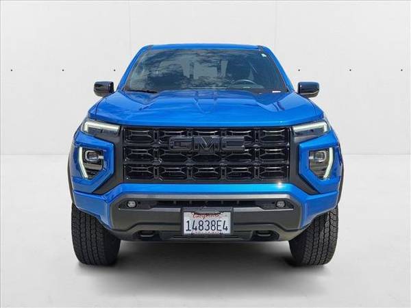 2024 GMC Canyon