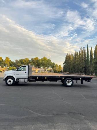 2017 Ford F650
