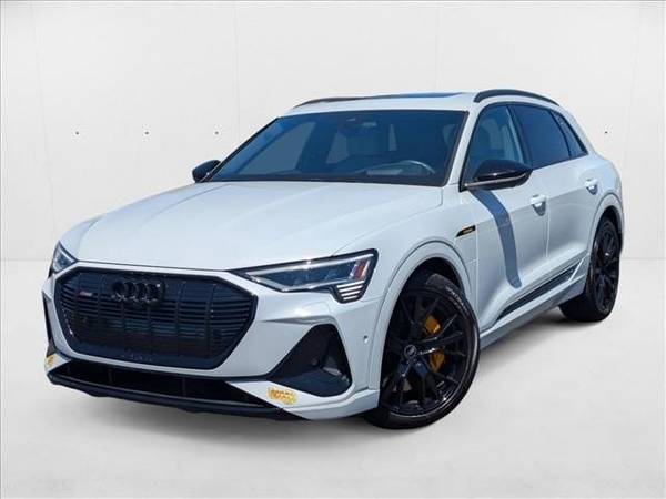 2022 Audi e-tron