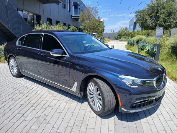 2017 BMW 740i