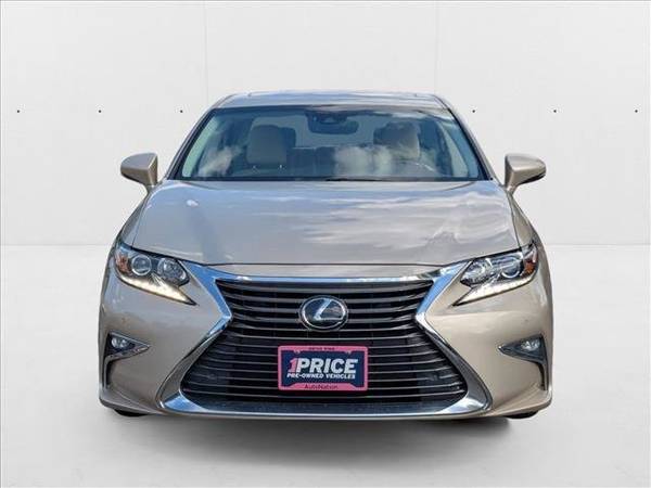 2016 Lexus ES