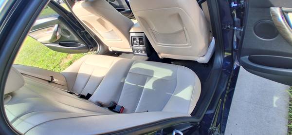 2015 BMW 320i