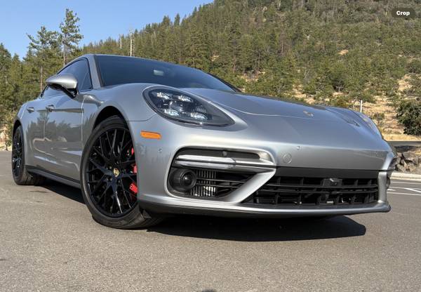 2017 Porsche Panamera