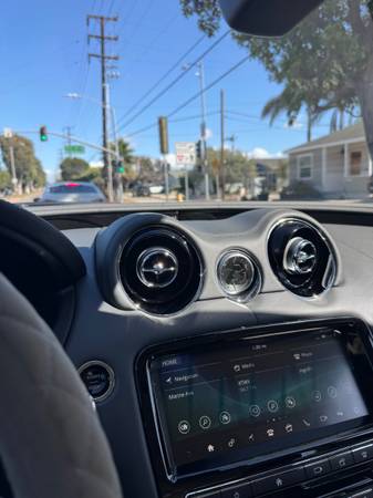 2018 Jaguar XJ