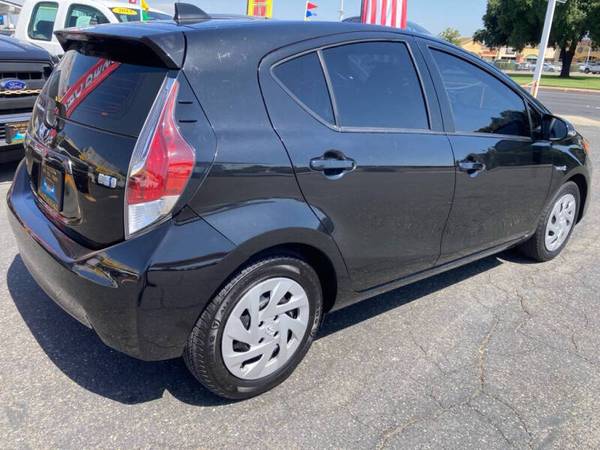 2016 Toyota Prius C
