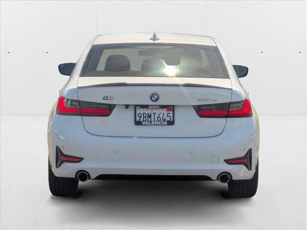 2022 BMW 3