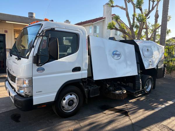 2015 Mitsubishi Fuso