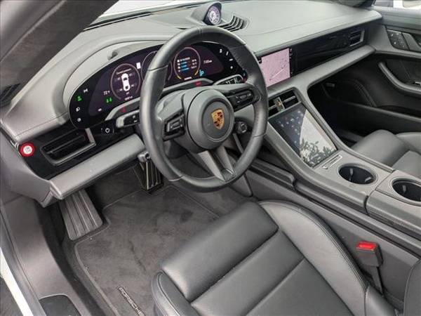 2022 Porsche Taycan