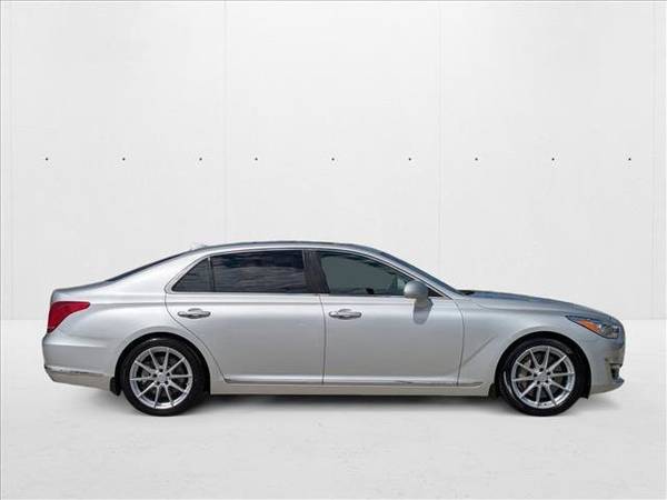 2017 Genesis G90