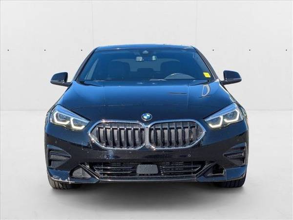 2023 BMW 2