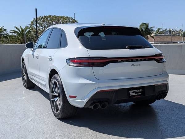 2024 Porsche Macan